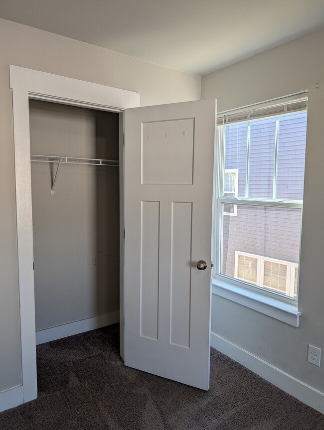 Building Photo - 222 Keaton Ct