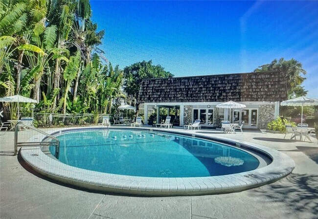 Primary Photo - 3123 Oakland Shores Dr