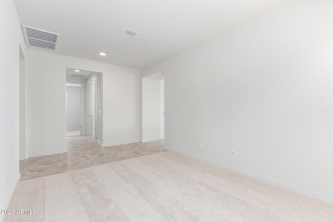 Building Photo - 8529 S 67th Dr