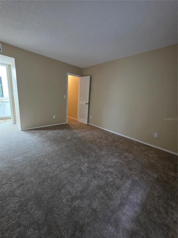 Building Photo - 3300 Fox Chase Cir