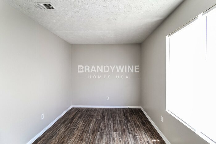 Building Photo - 5551 Downs Way