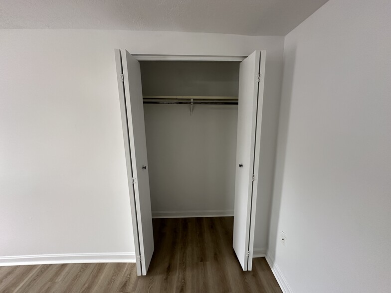 Bedroom closet - 764 Mill St