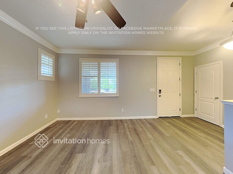 Building Photo - 1520 Bailey Dr