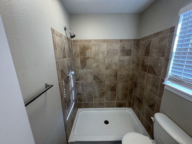 Building Photo - 4702 31st St