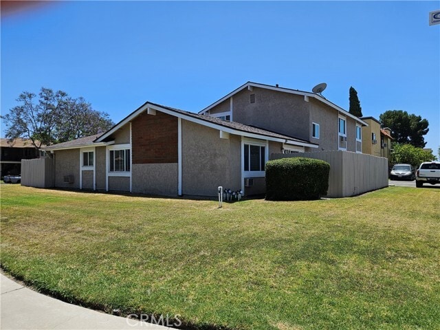 Primary Photo - 12621 Adelle St