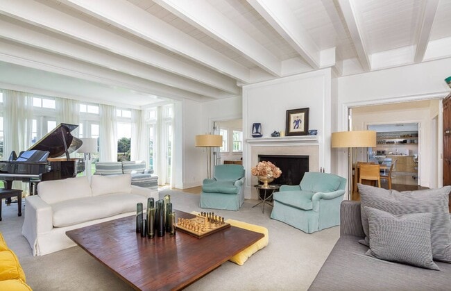 Building Photo - 480 Captains Neck Ln