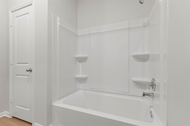 Building Photo - 1035 Rosewood Trl
