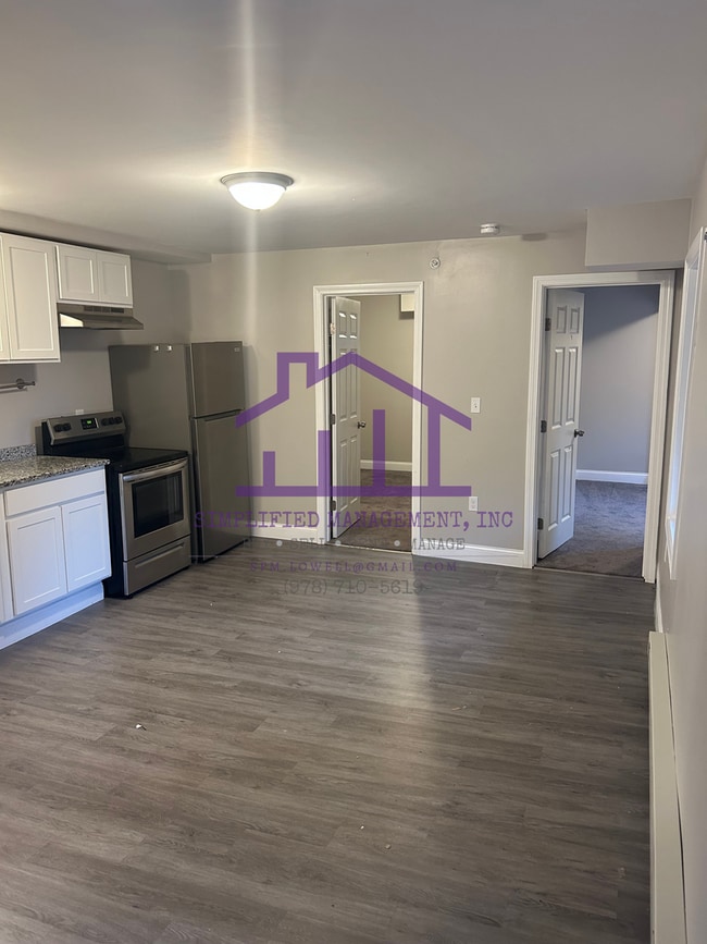 Building Photo - 2 Bedrooms, 1 bathroom Unit available in Gardner, MA!