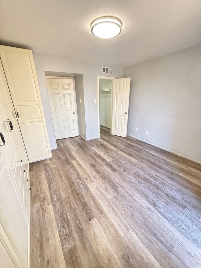 Building Photo - 4639 Wild Indigo St