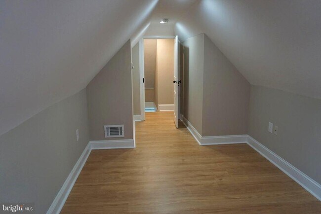 Building Photo - 3232 Ridge Pike