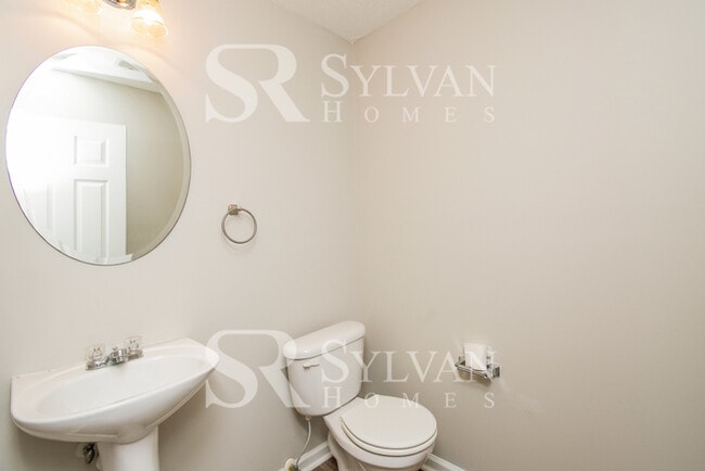 Building Photo - The Lifestyle You Deserve.