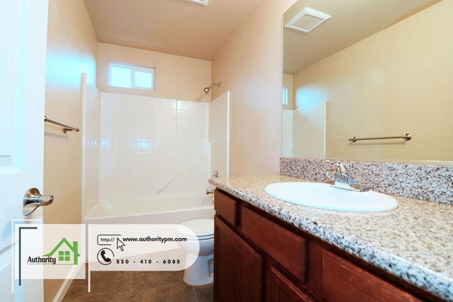 Building Photo - 671 Mission De Oro Dr