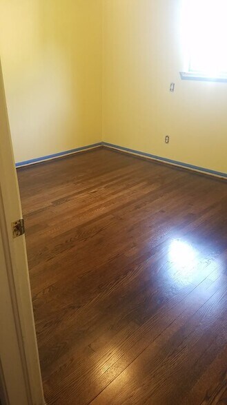 This is what the floors look like currently - 301 Pepper Mill Ct