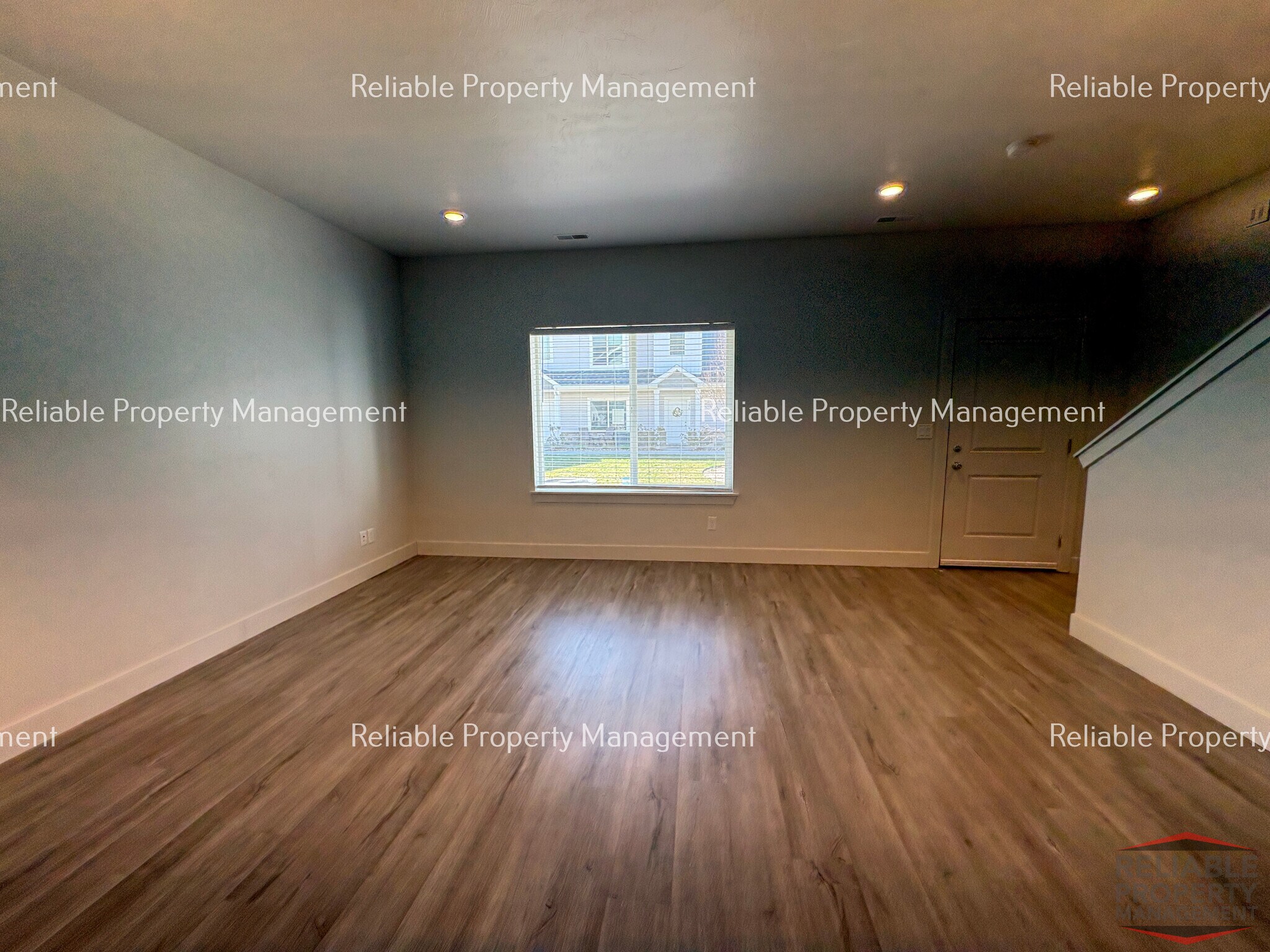 Building Photo - 148 S Emery Ln