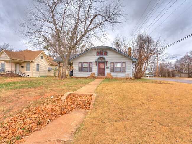 Building Photo - 3 Bedroom 2 Bath home in Shawnee!