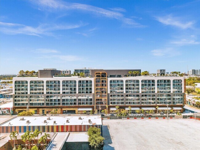 Building Photo - 2700 NW 2nd Ave