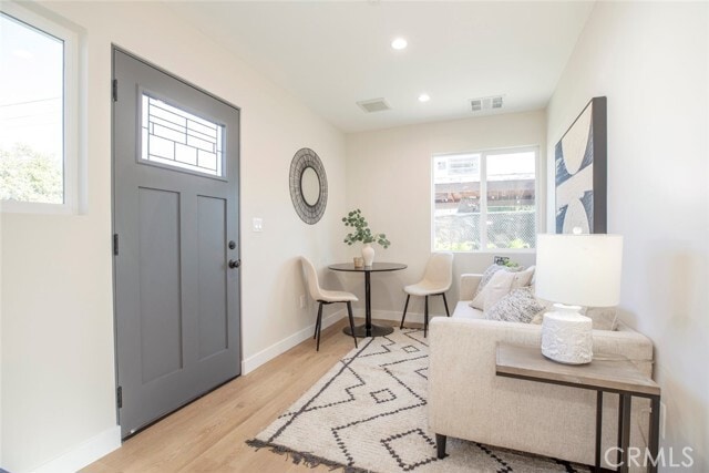 Building Photo - 8879 Morehart Ave