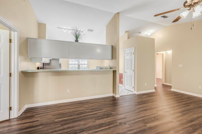 Building Photo - 8524 Bannerman Bluff Dr