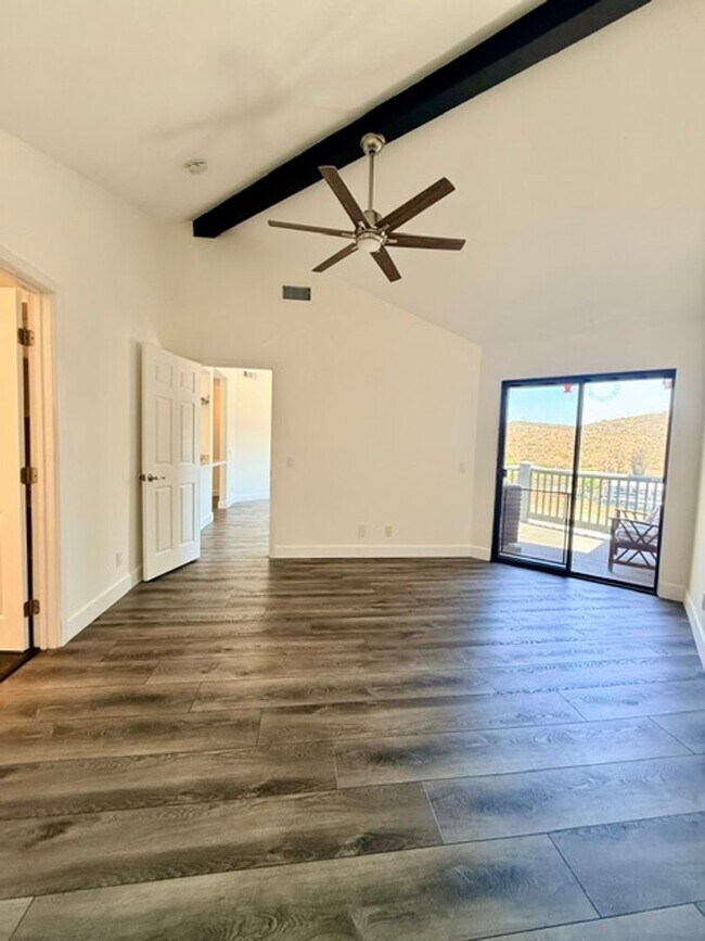 Building Photo - Fully updated condo in Spring Valley/ Rancho San Diego
