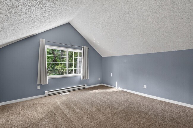 Building Photo - The Ultimate Gig Harbor Retreat!