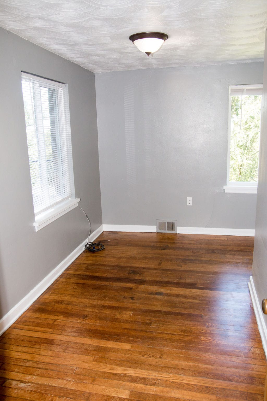 Building Photo - 1223 Greenbrier Rd