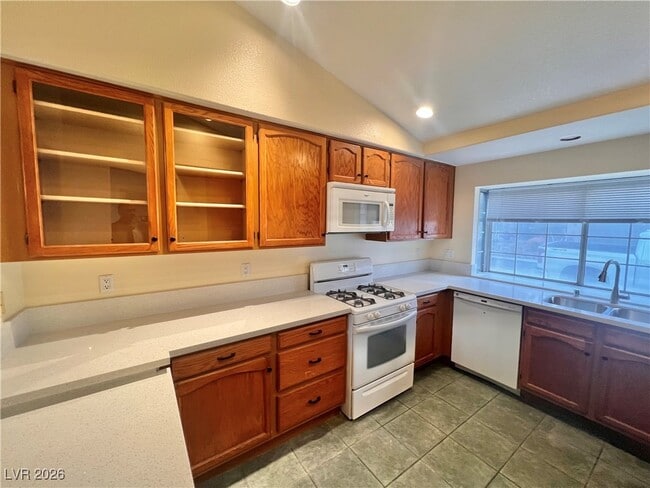 Building Photo - 5017 St Annes Dr