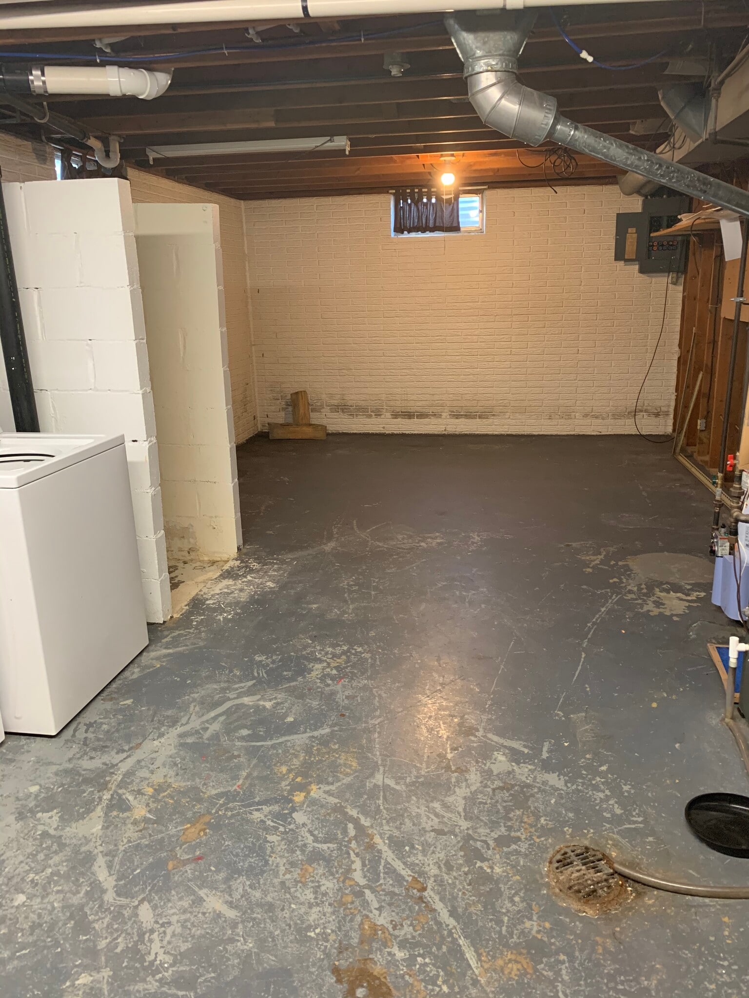 Building Photo - 1044 Rainbow Blvd