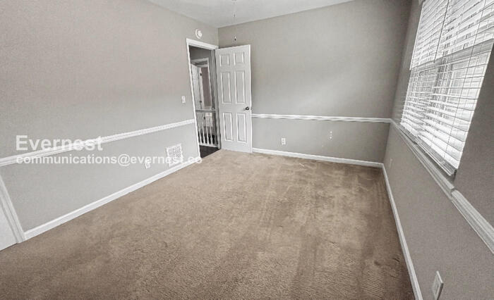 Building Photo - 122 Brawley Dr