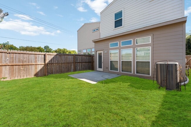 Building Photo - Welcome home to Parnell Street