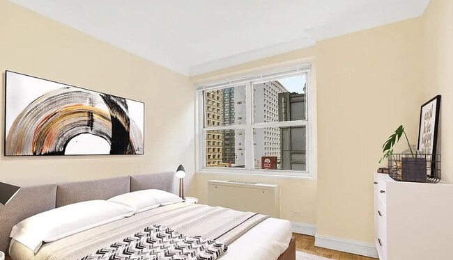 Building Photo - 888 8th Ave