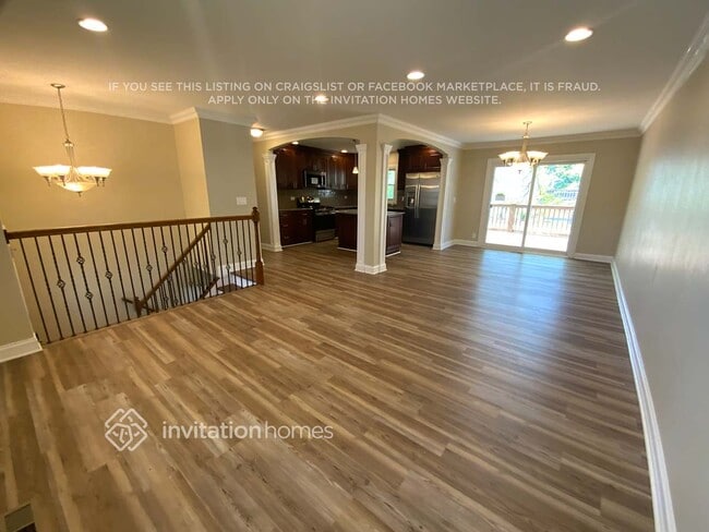 Building Photo - 925 Miller Ave