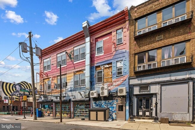 Building Photo - 301 South St