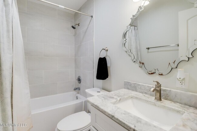 Building Photo - 187 Bilmarsan Dr