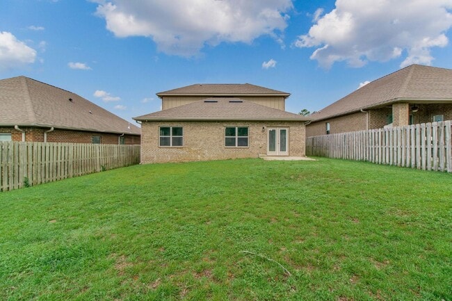 Building Photo - Stunning Two-Story Home with 4 Bedrooms, 2...