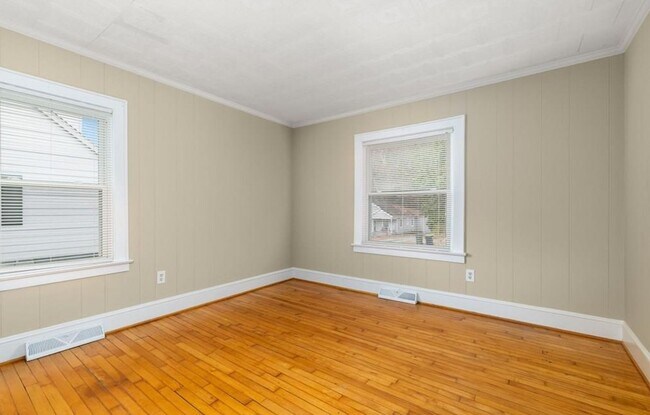 Building Photo - Location, Community, Quality Living. It Starts Here!