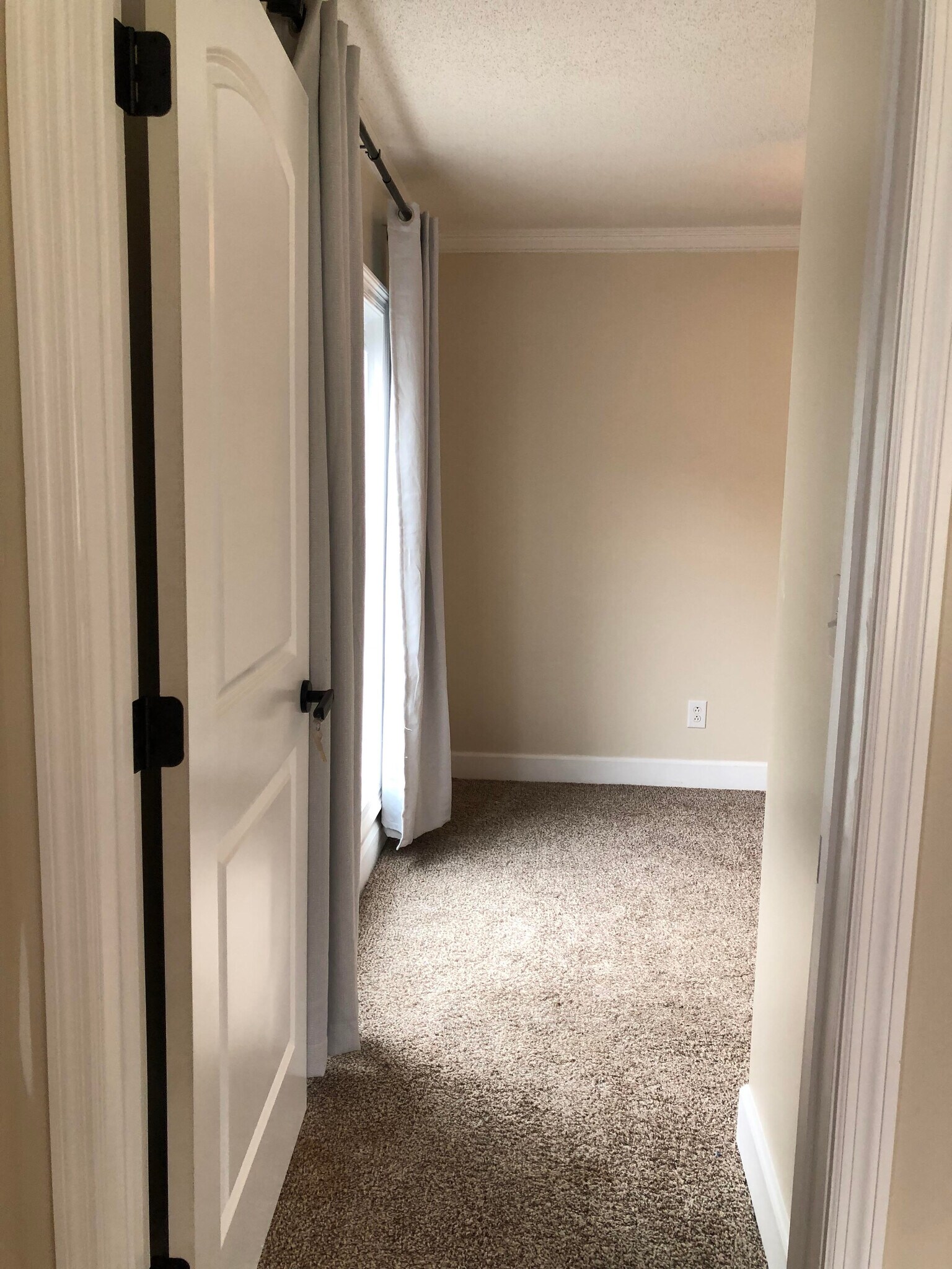 Building Photo - 1185 Johnson Rd