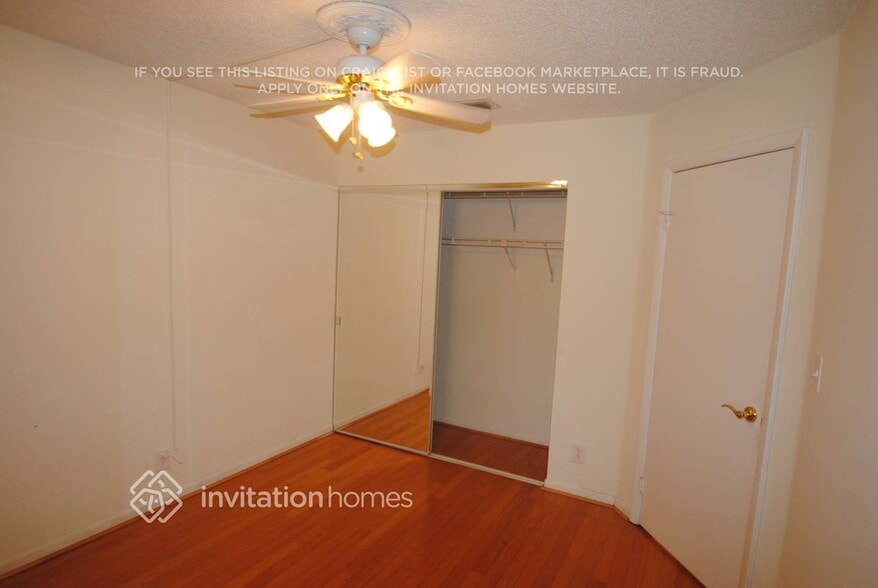 Building Photo - 889 NW 97th Ave