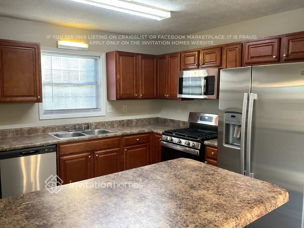 Building Photo - 4032 Cindy Dr