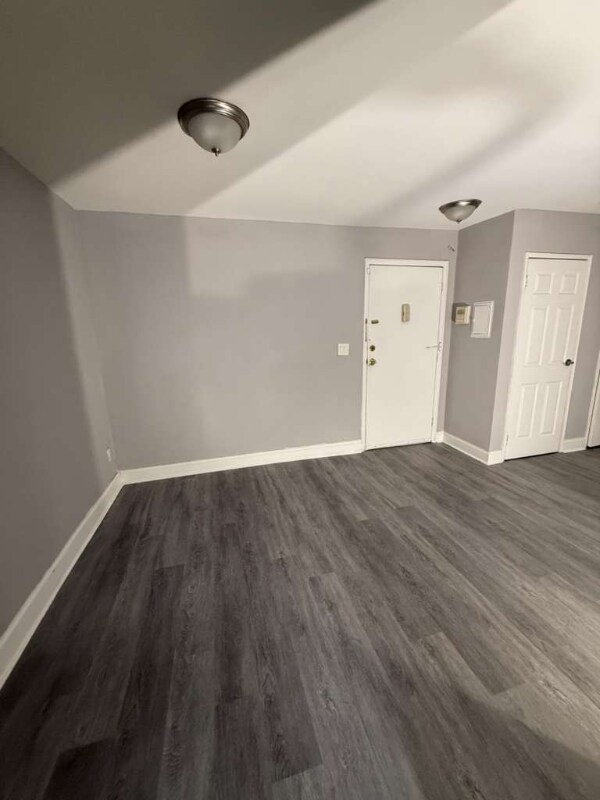 Building Photo - 147 Cleveland St