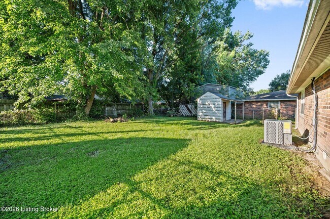 Building Photo - 5533 Ridgecrest Rd