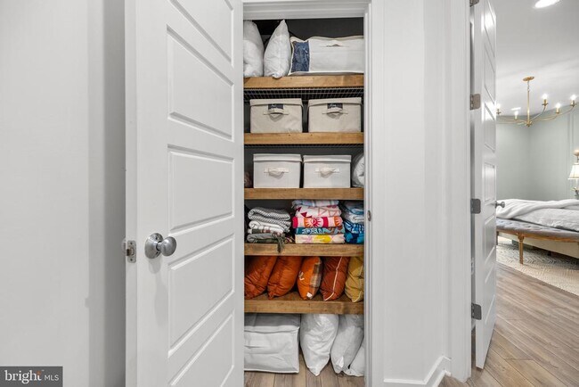 Building Photo - 42338 Nelsonville Ter