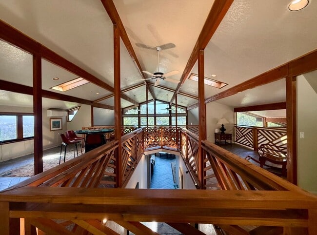 Building Photo - 35 Linda Vista Dr