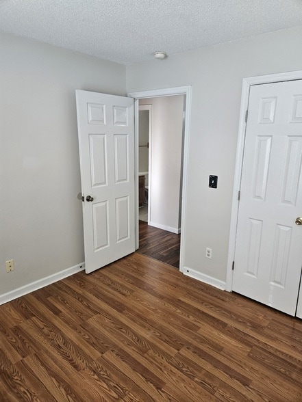 Building Photo - 809 Mason Tucker Dr