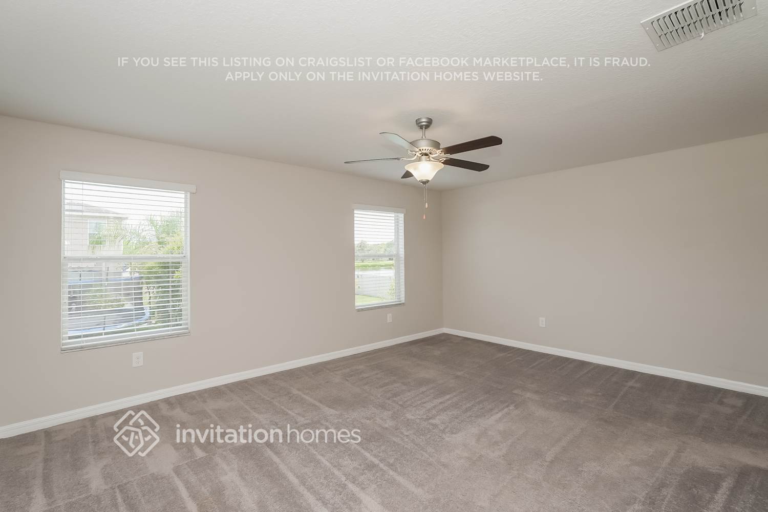 Building Photo - 10619 Lake Montauk Dr