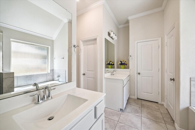 Building Photo - 23816 Brenta Valley Dr