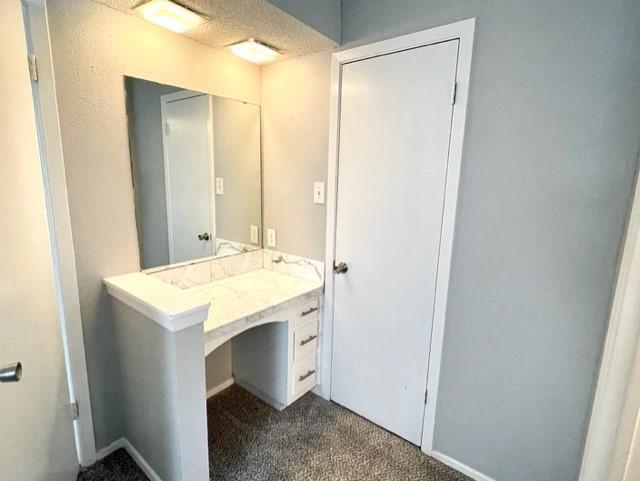 Building Photo - 6407 Shadow Valley Dr