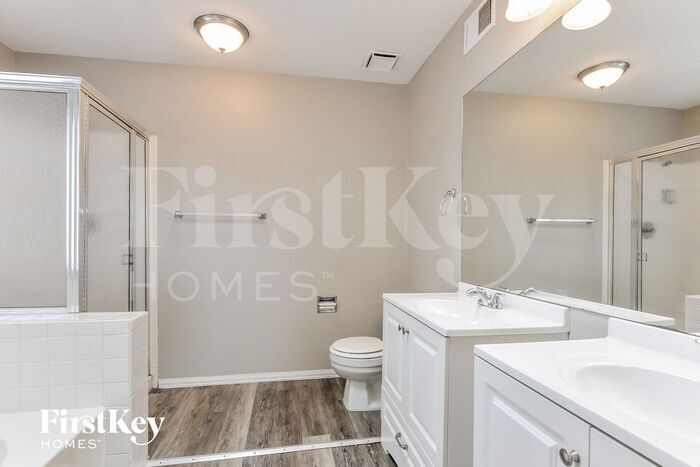 Building Photo - 12636 Flower Crest Ct