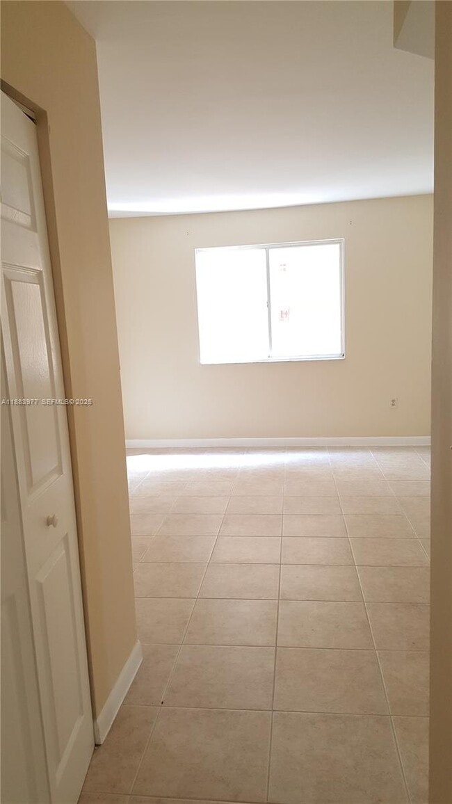 Building Photo - 15221 SW 80th St