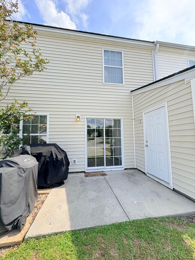 Building Photo - Welcome To Mill Creek Cypress Run