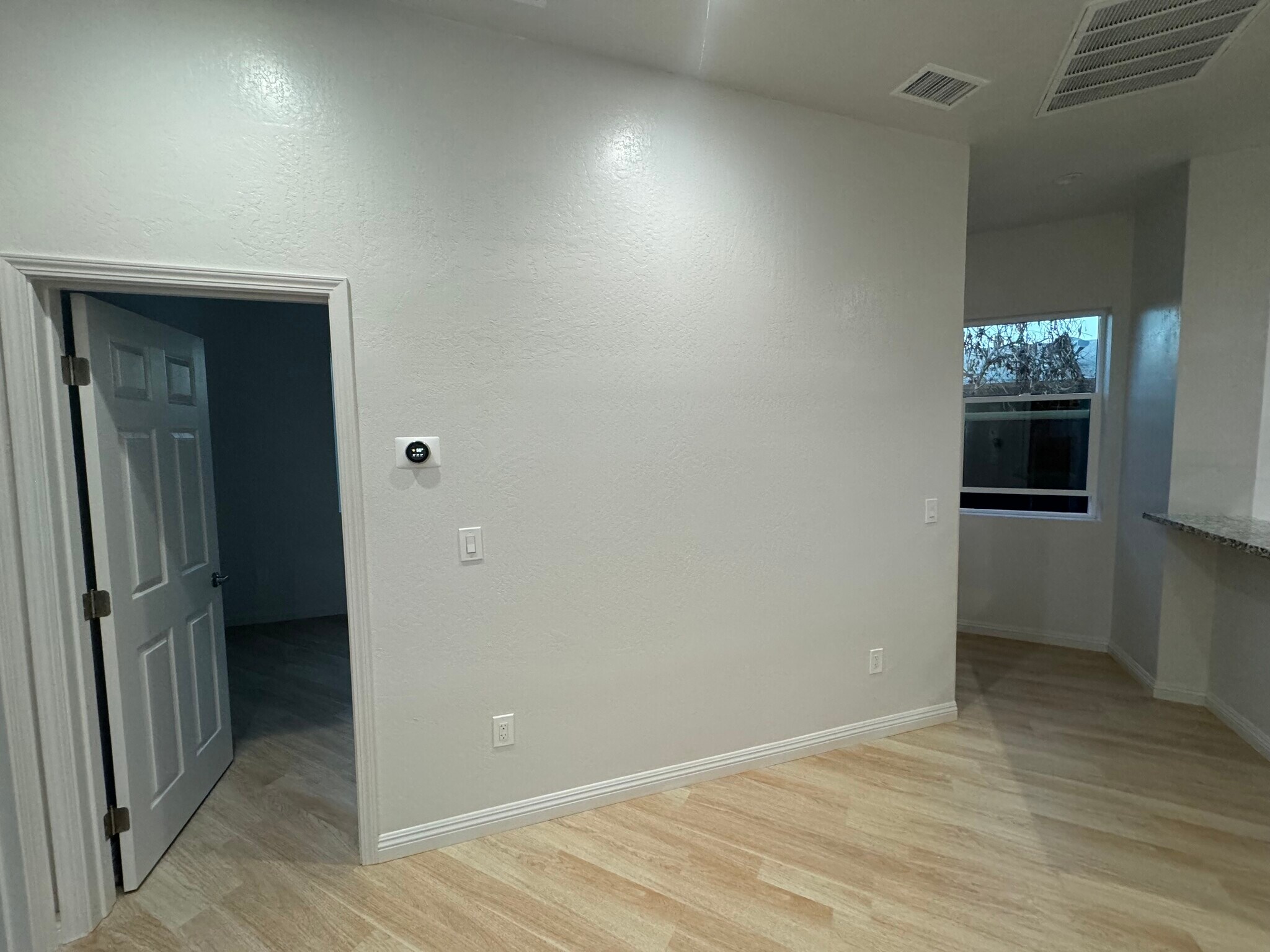 Building Photo - 1143 Madera Ct